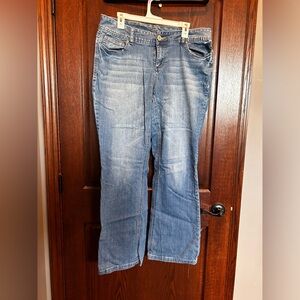 Maurice’s 14R Taylor Bootcut Jeans